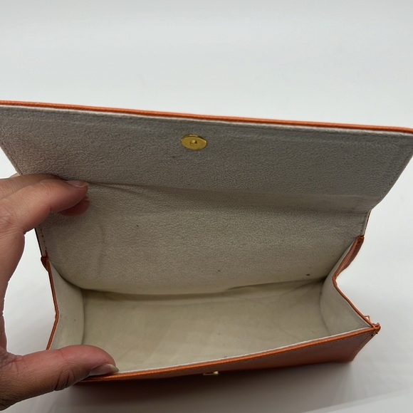 Tory Burch Glasses Case - Picture 2 of 6